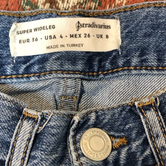 Stradivarius Super Wide Leg Blue Denim Grunge Skater Hippie Slouchy Jeans - Picture 11 of 13